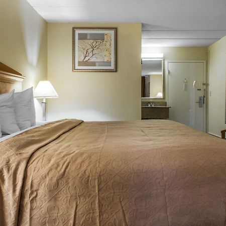 Quality Inn & Suites Fairview  Экстерьер фото