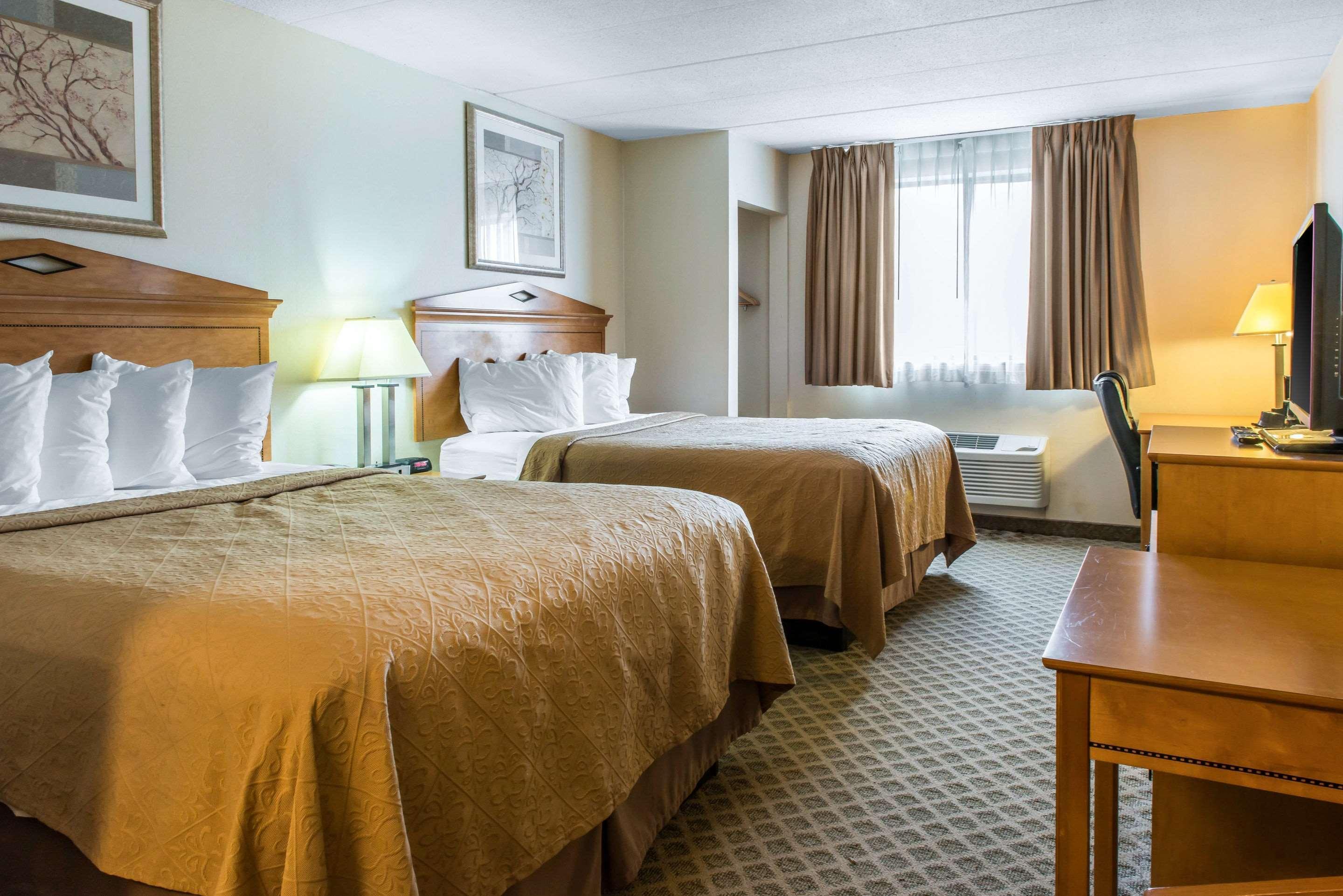 Quality Inn & Suites Fairview  Экстерьер фото