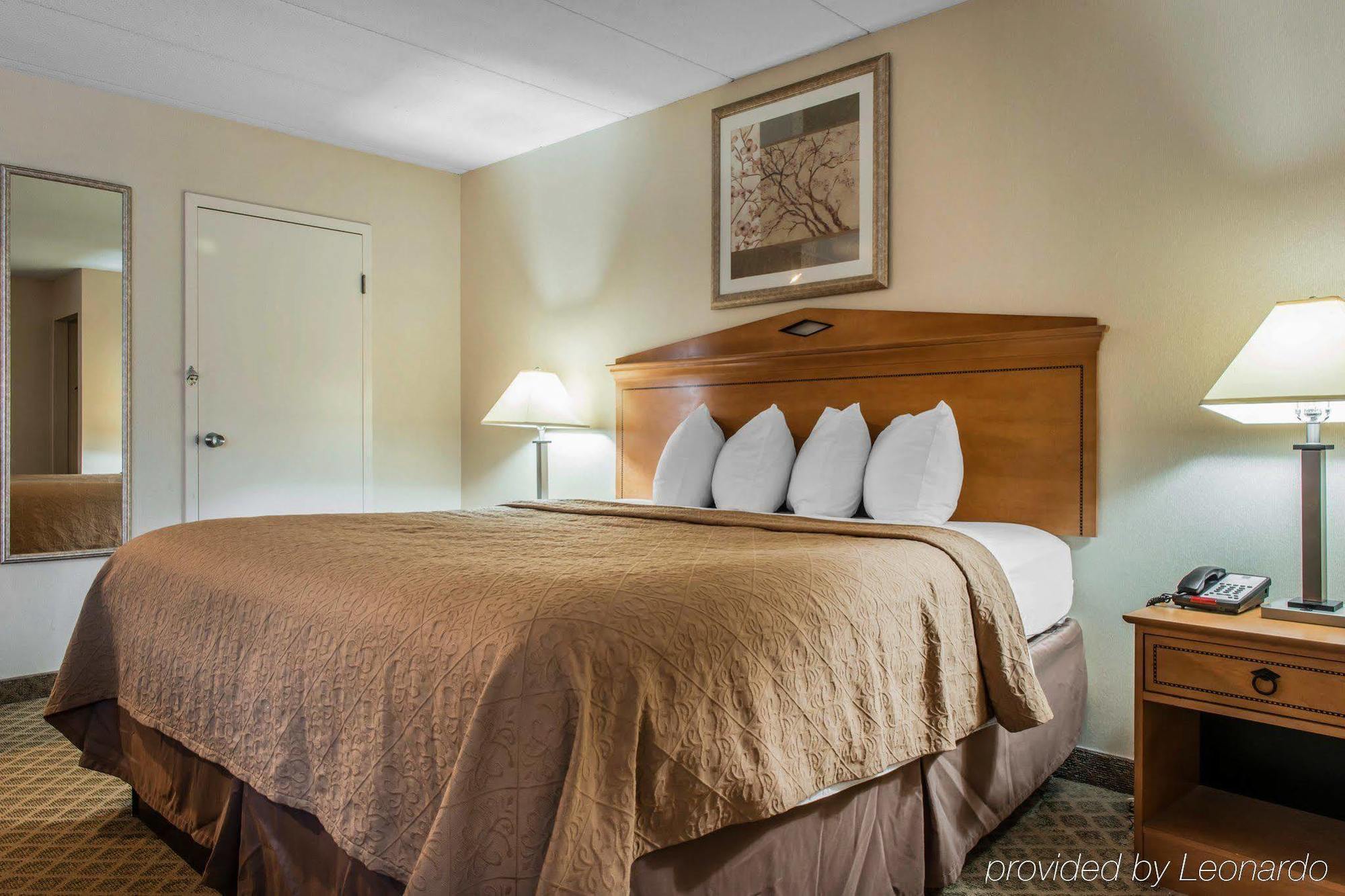 Quality Inn & Suites Fairview  Экстерьер фото
