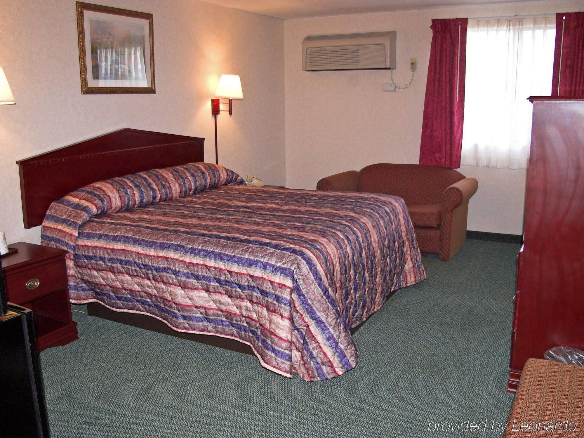 Quality Inn & Suites Fairview  Экстерьер фото