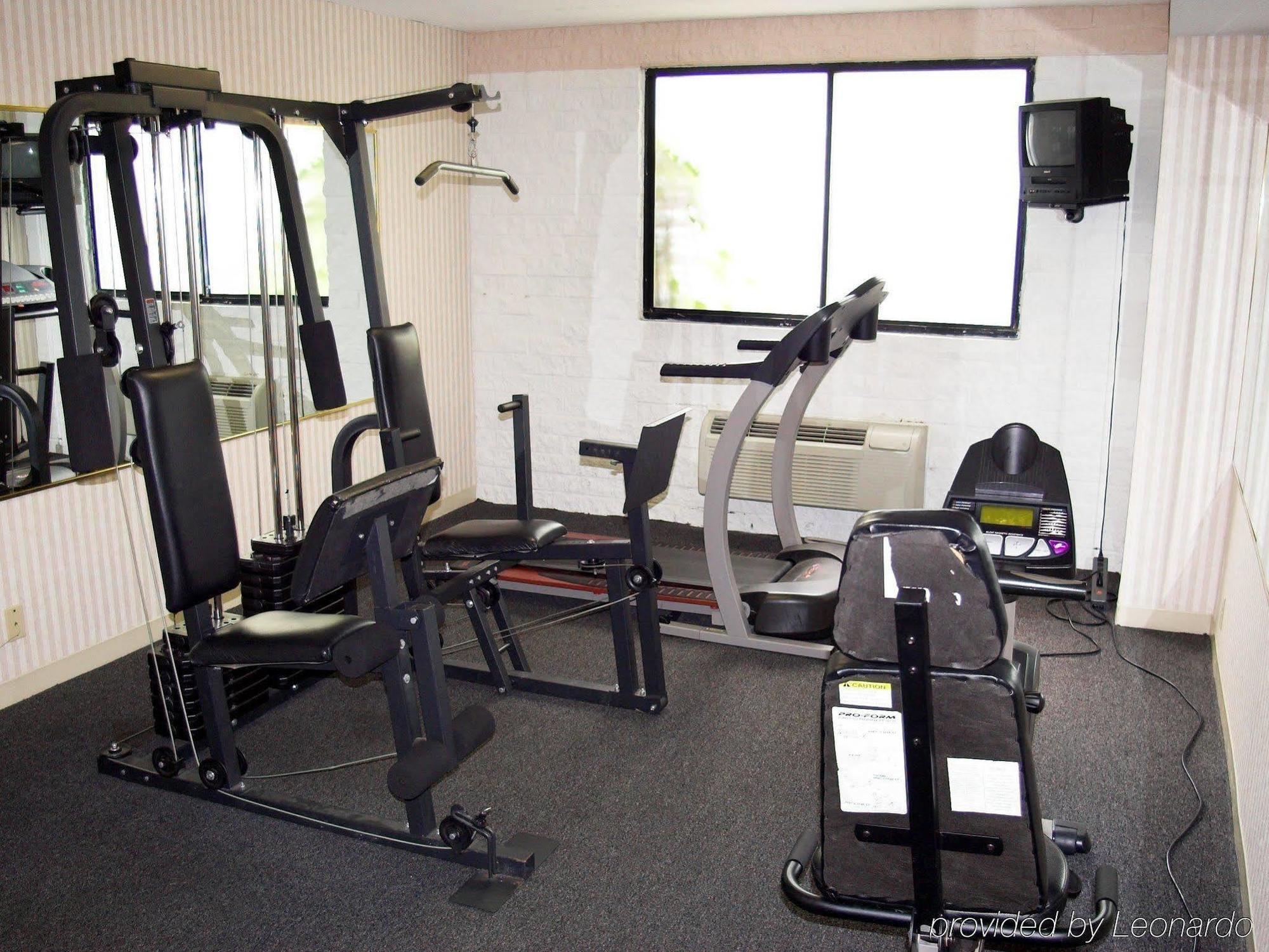 Quality Inn & Suites Fairview  Экстерьер фото